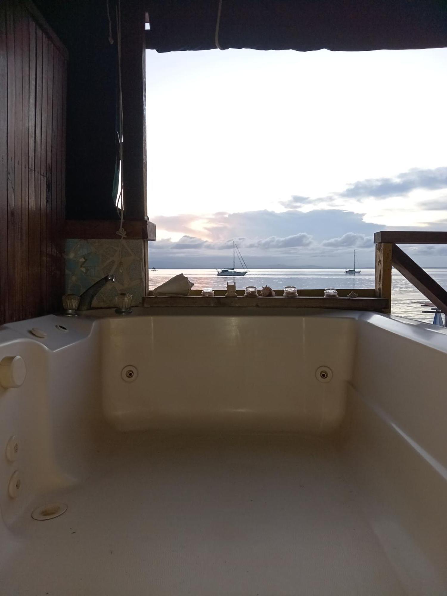 Villa Bahia Del Sol Bocas Town Ngoại thất bức ảnh